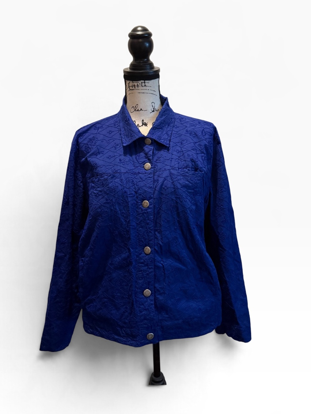 Chico’s Vintage Quilted Embroidered Floral Jacket Royal Blue Size XL 3 Colorful